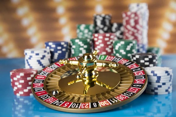 lancar 138 live dealer studio with professional blackjack and roulette tables