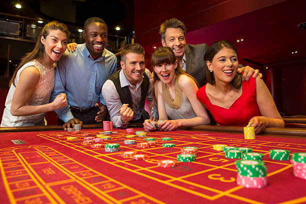 lancar 138 app showing live roulette table and deposit options including DANA, OVO, GoPay